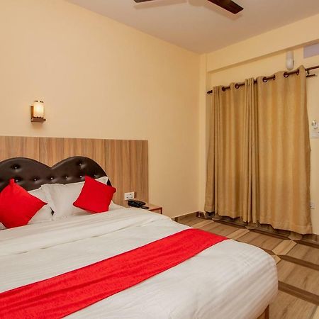 The Country Yard Hotel Pokhara Exterior photo