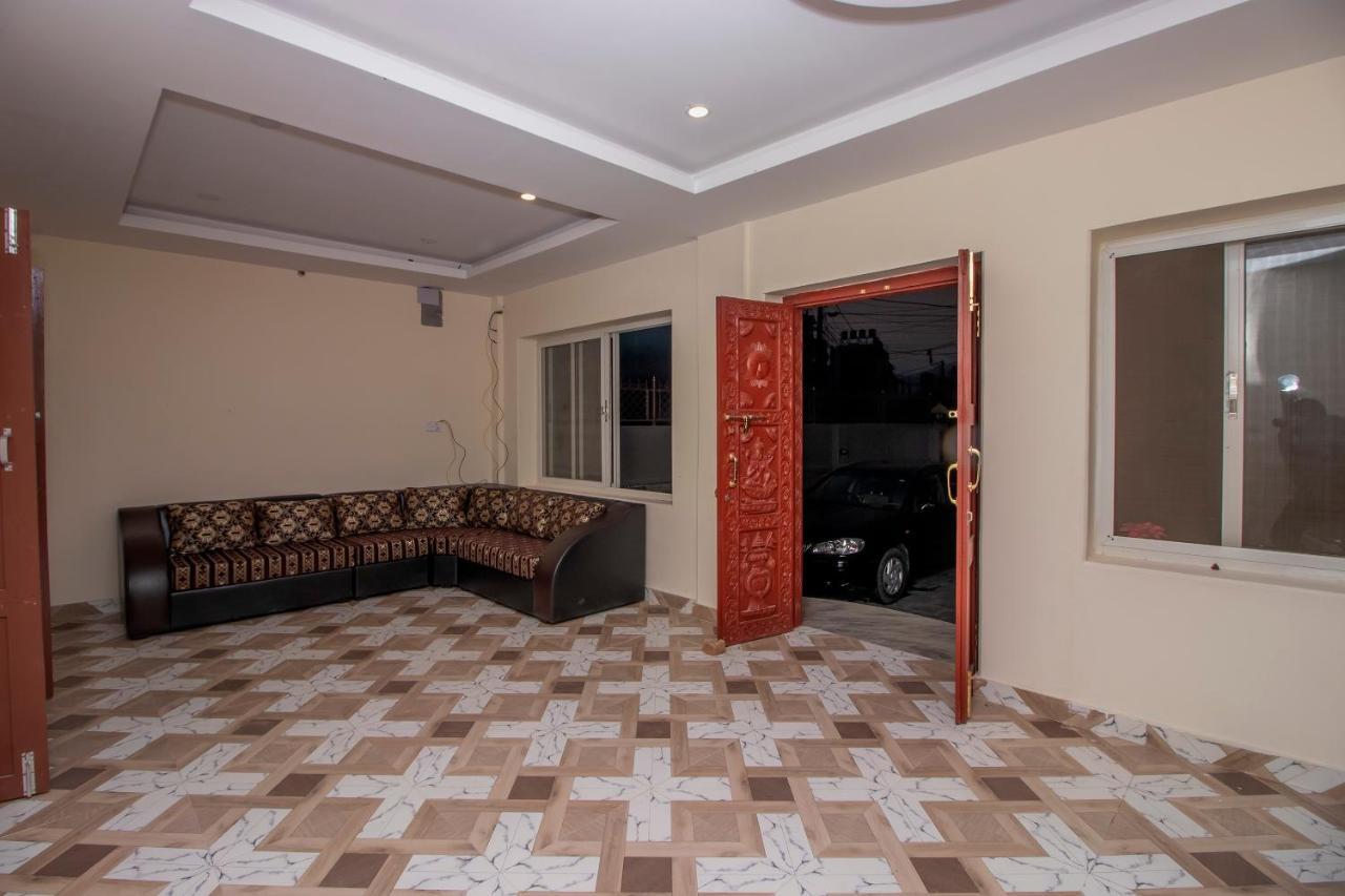 The Country Yard Hotel Pokhara Exterior photo