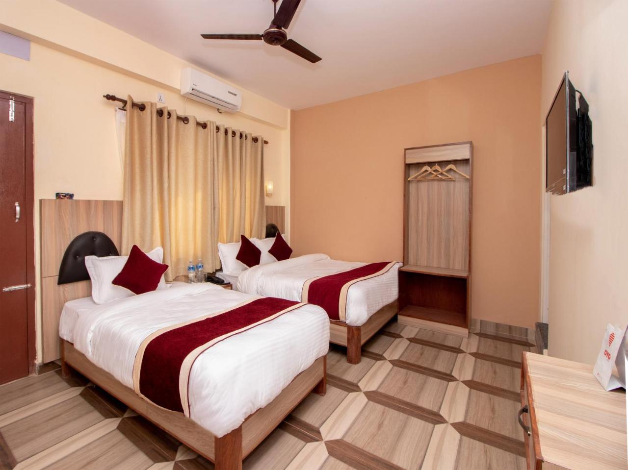 The Country Yard Hotel Pokhara Exterior photo