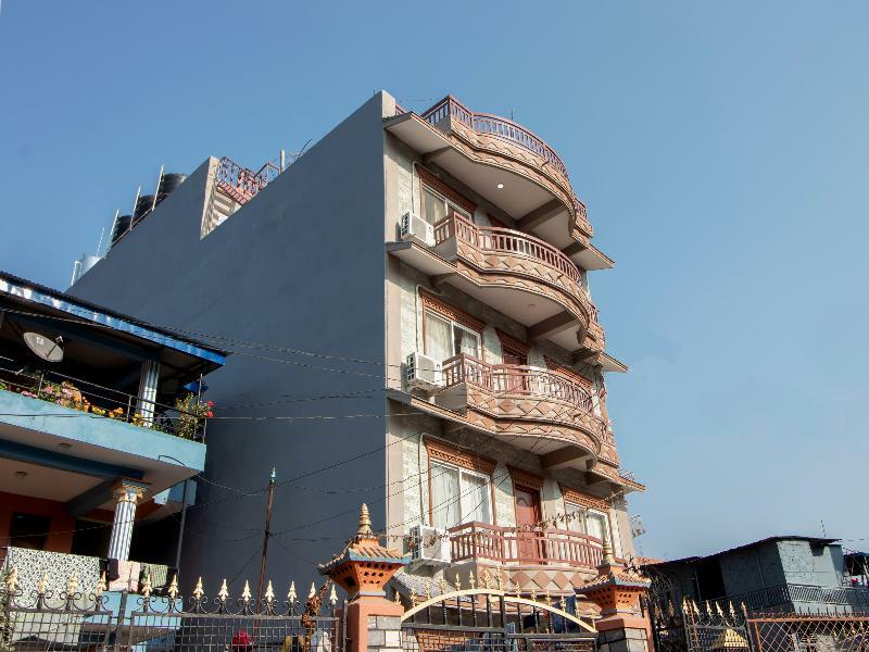 The Country Yard Hotel Pokhara Exterior photo