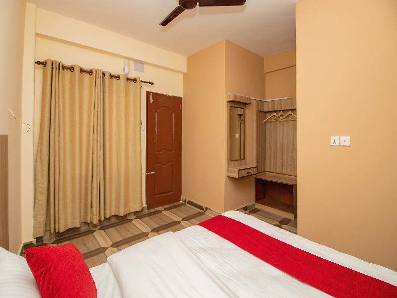 The Country Yard Hotel Pokhara Exterior photo