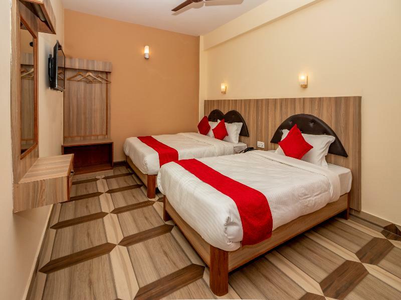 The Country Yard Hotel Pokhara Exterior photo