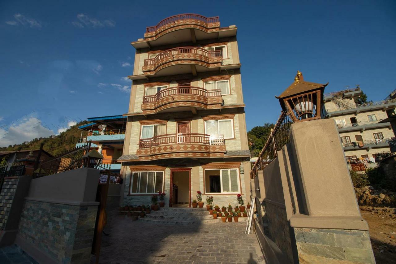 The Country Yard Hotel Pokhara Exterior photo